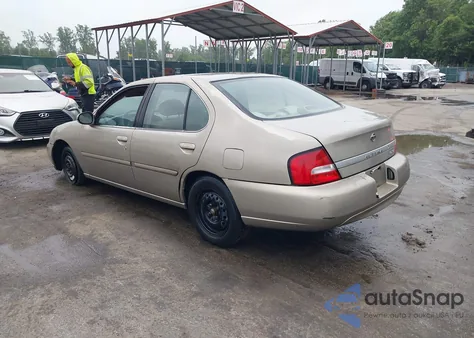 2000 Nissan Altima Gle/Gxe/Se/Xe z USA, uszkodzony, nr VIN 1N4DL01D6YC209933